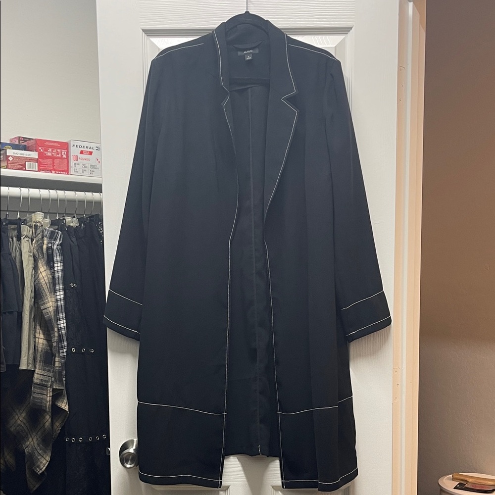 Black Long Open Front Duster with Contrast Piping